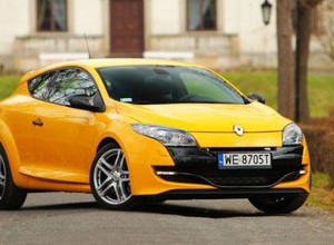 Renault Megane RS na torze Nurburgring