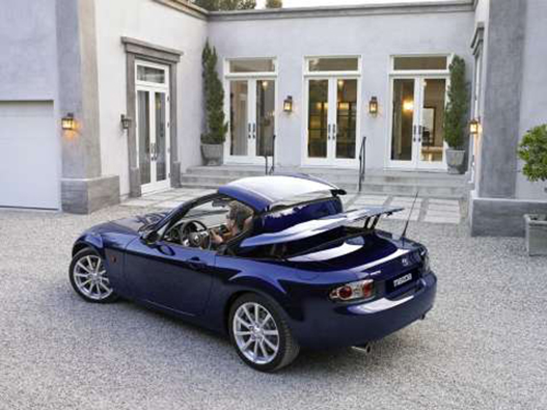 Mazda MX5 coupe!
