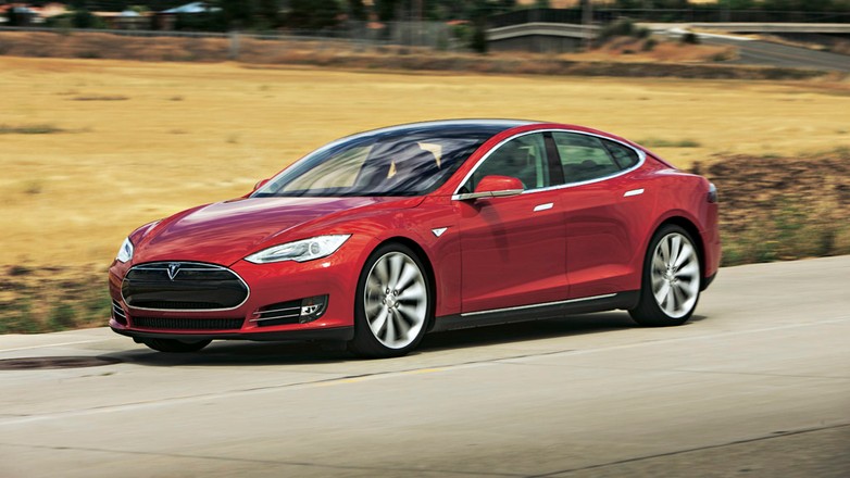 Tesla S: elektryczne auto dla całej rodziny