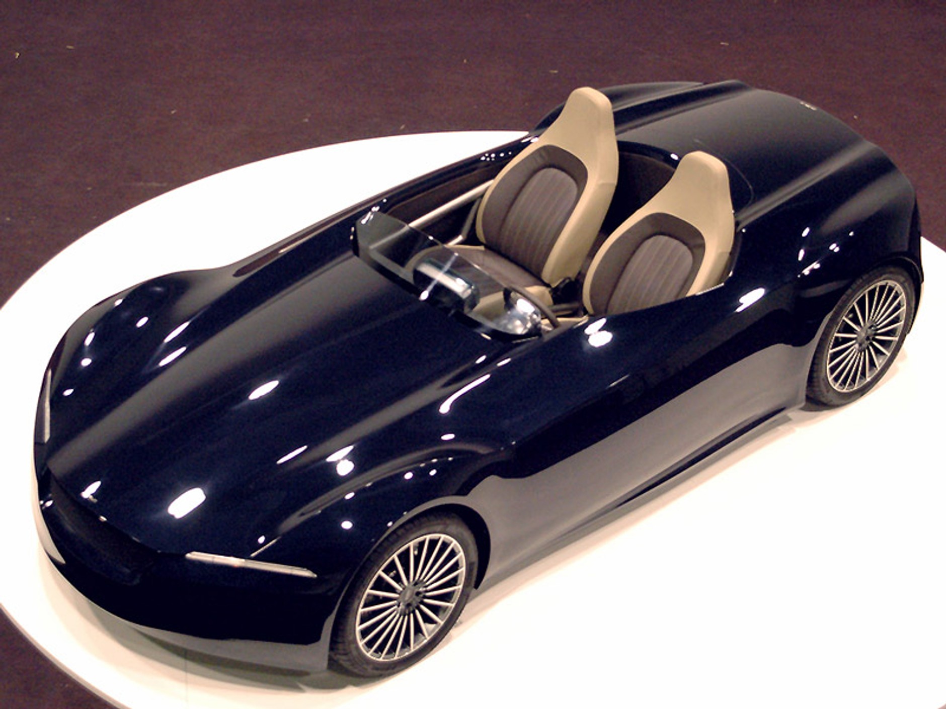 IDEA ERA: koncept z okazji 30-lecia