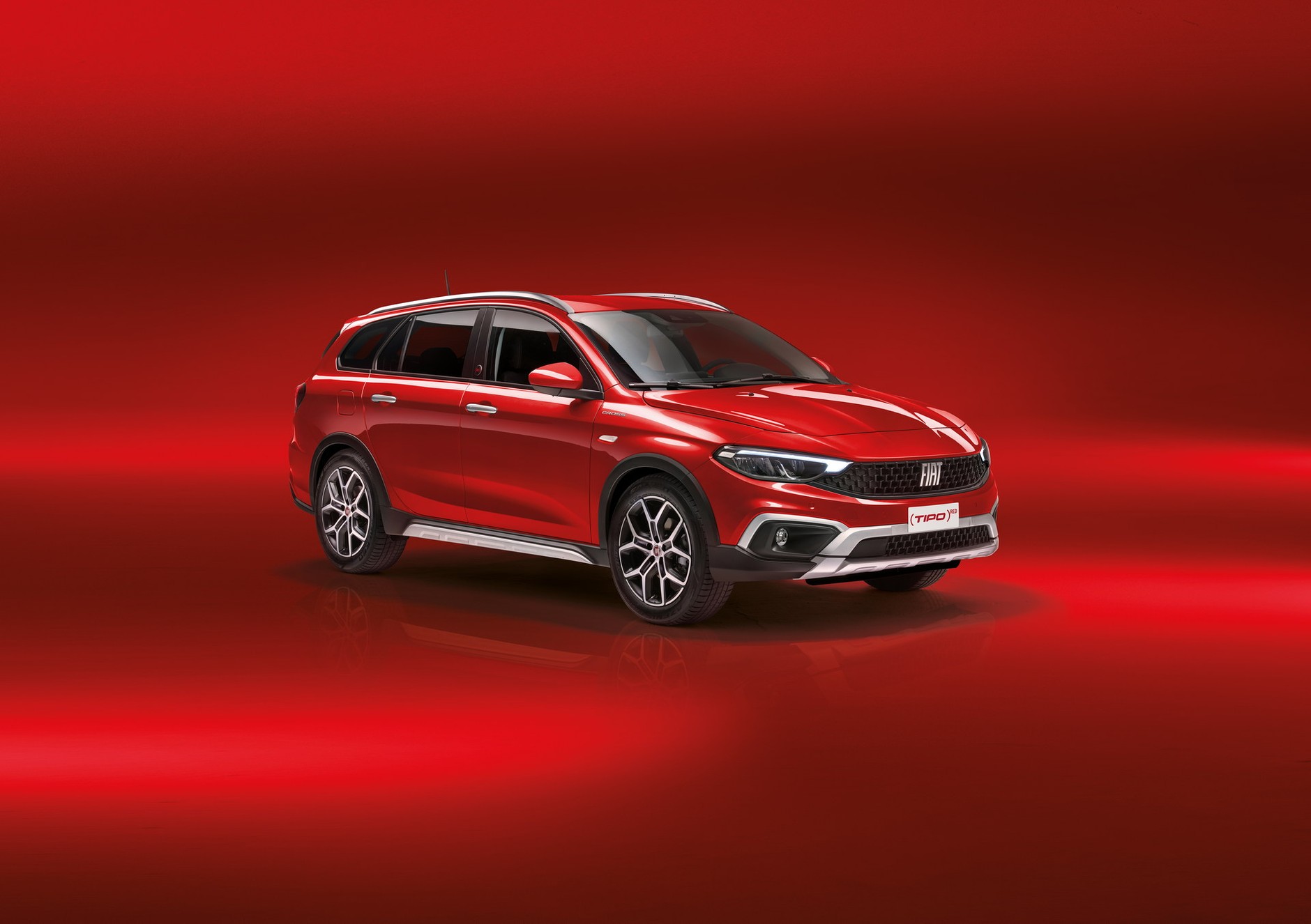 Fiat Tipo SW Cross Hybrid