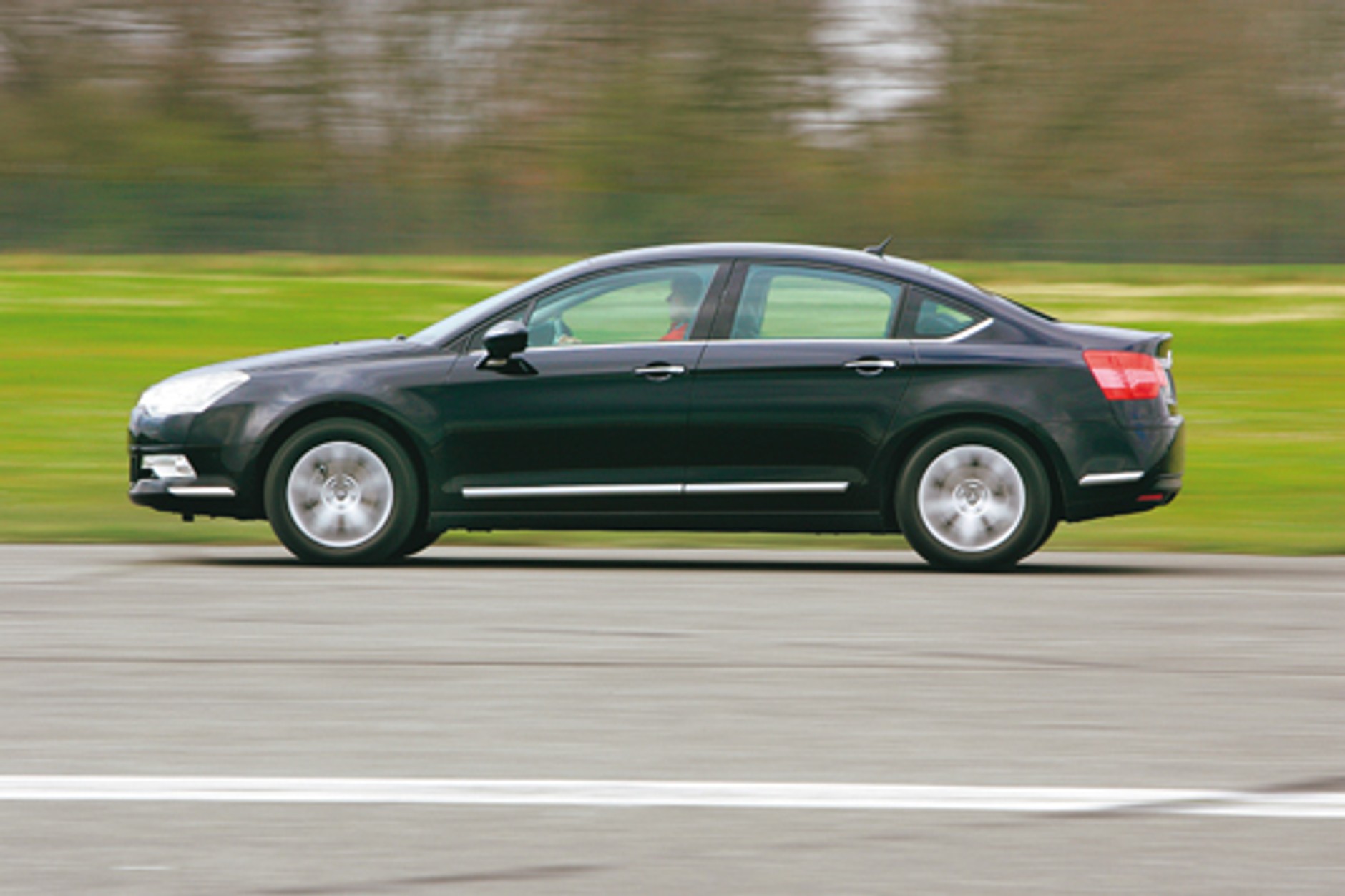 Citroen C5 kontra Audi A4 i Ford Mondeo - Citroen wraca do gry!