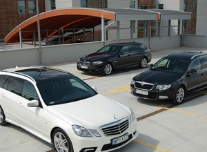Skoda Superb kontra BMW serii 5 i Mercedes klasy E: czy Skoda okaże się lepsza od Mercedesa i BMW?