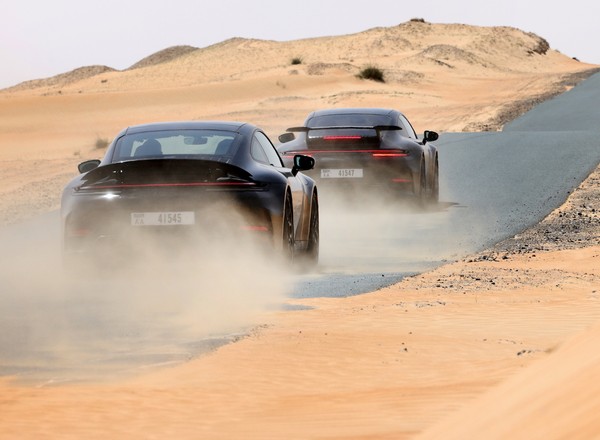 Rewolucja w Porsche 911. Hybrydowa wersja zadebiutuje już za moment