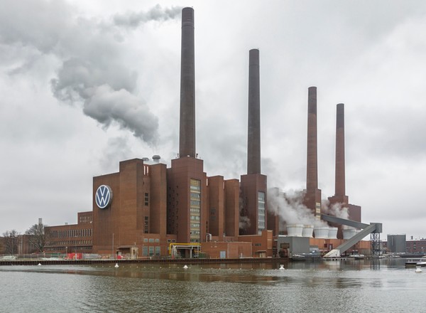 Niemiecka motoryzacja w kryzysie. Ekonomista nie wróży dobrej przyszłości producentom