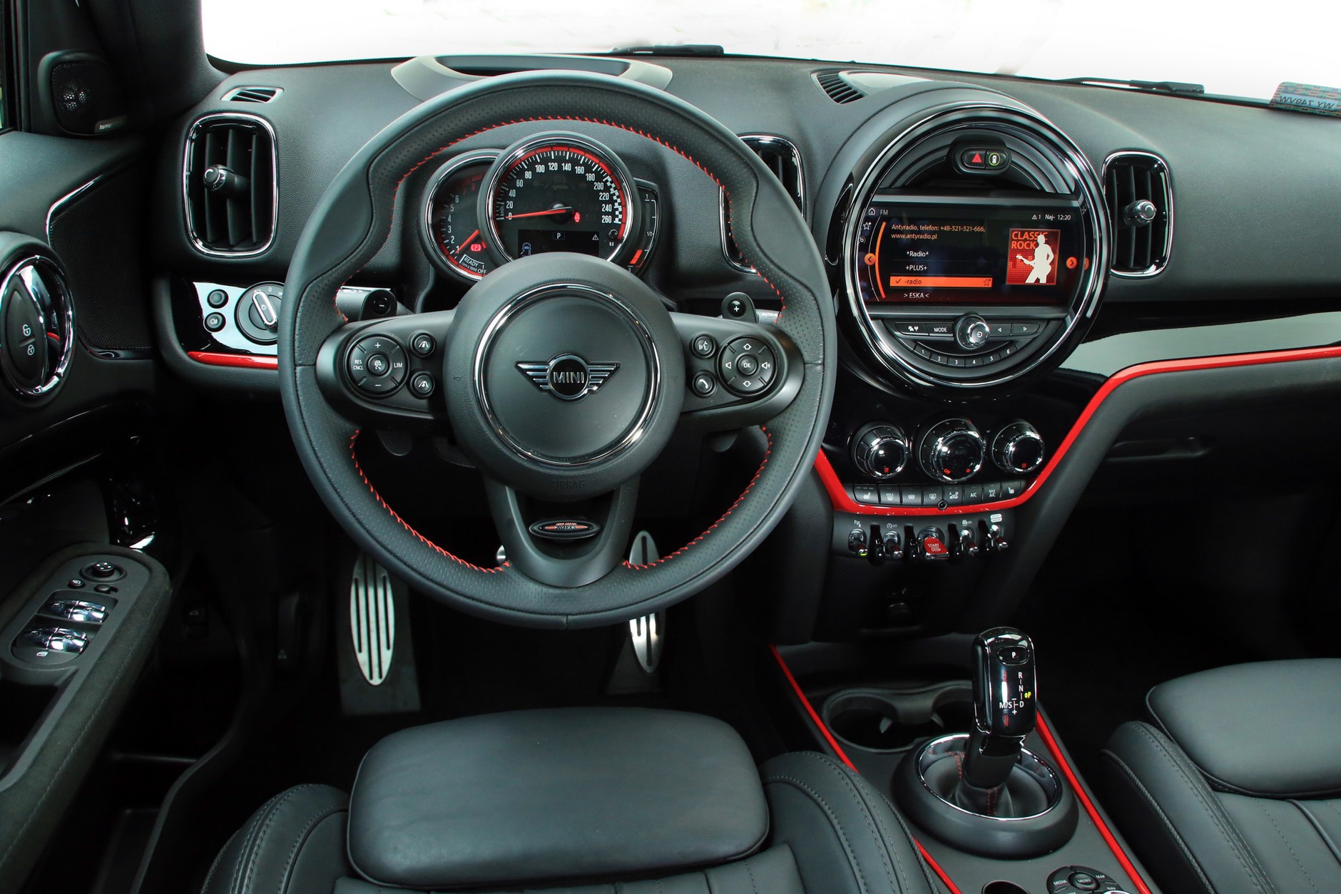 Mini Countryman JCW – bardzo sportowa wersja