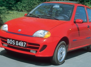 Polska motoryzacja ćwierć wieku temu – kwiecień 1998 r. Wszyscy czekali na Seicento