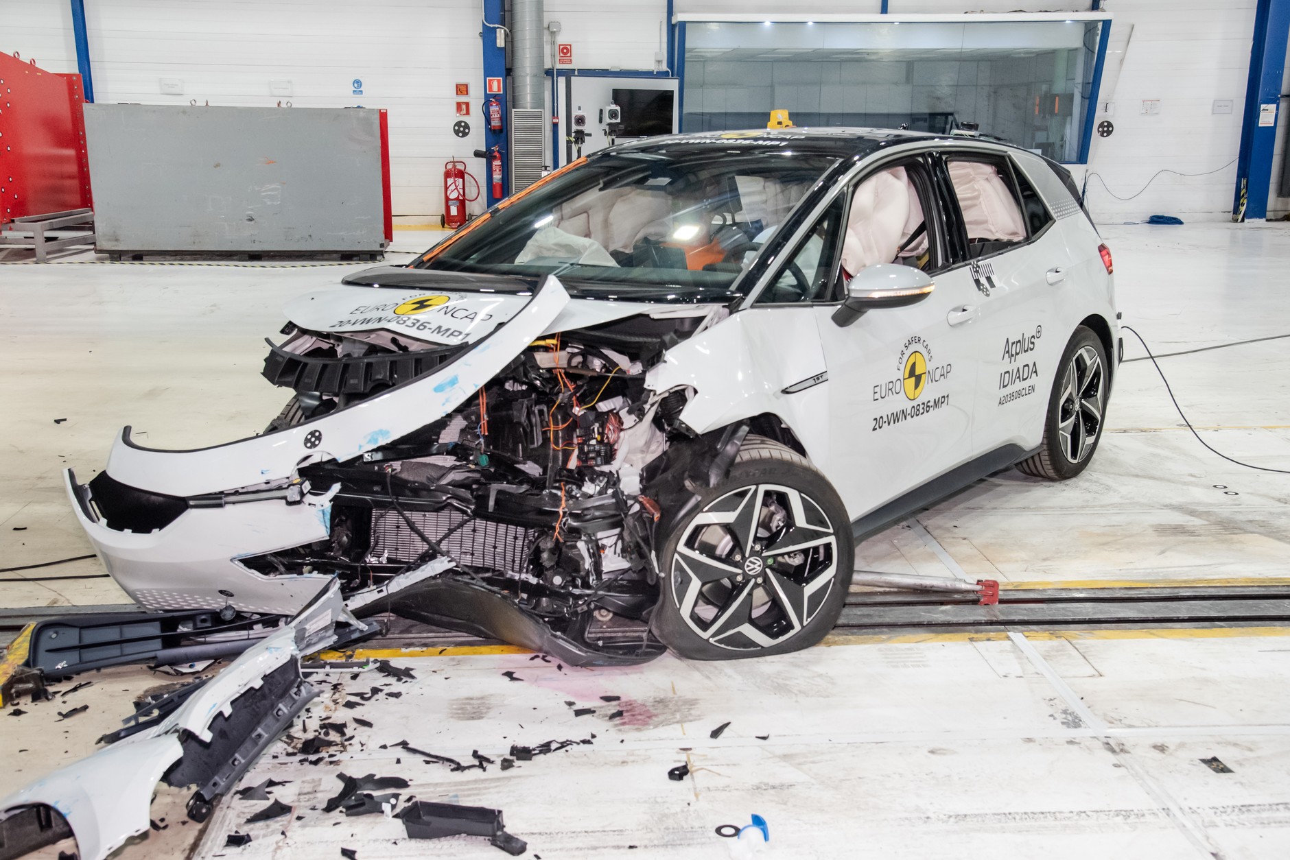 Volkswagen ID.3 rozbity przez Euro NCAP