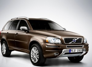 Volvo XC90 2012: Nowoczesny "staruszek"