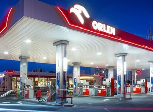 Orlen ogłosił obniżkę cen paliw na stacjach - od 20 do 34 gr/l