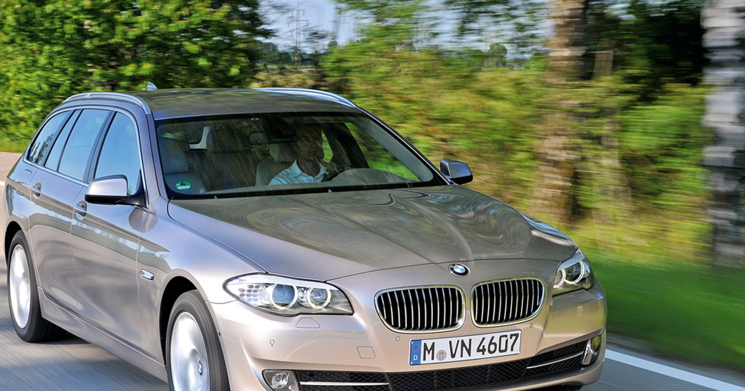 BMW 535i Touring: Król w klasie kombi, ale niestety dość kosztowny