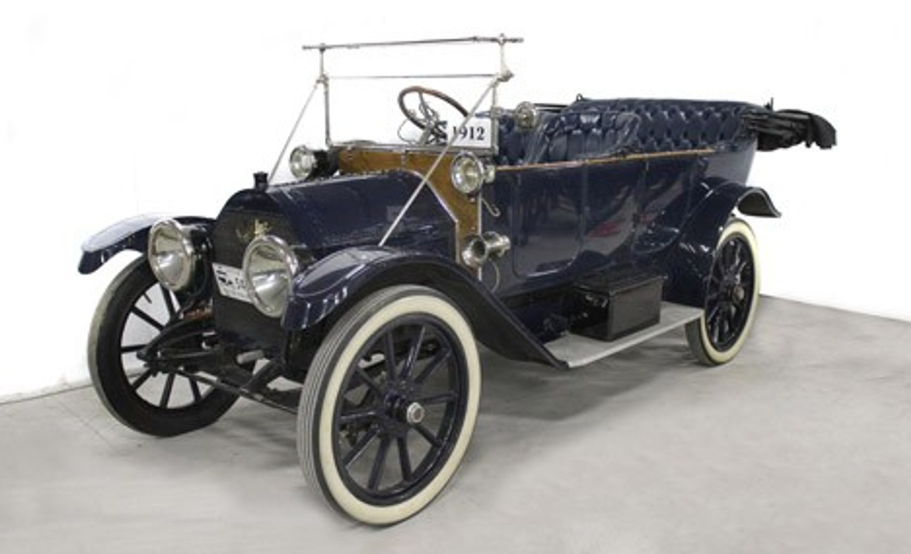 Cadillaki na aukcji COYS