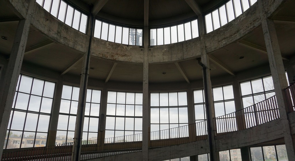 Budynek wielopoziomowego garażu Stołecznej Kolumny Transportu Sanitarnego został wpisany do rejestru zabytków