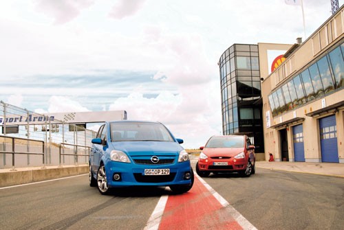 Ford S-Max, Opel Zafira - Rodzinne GTI