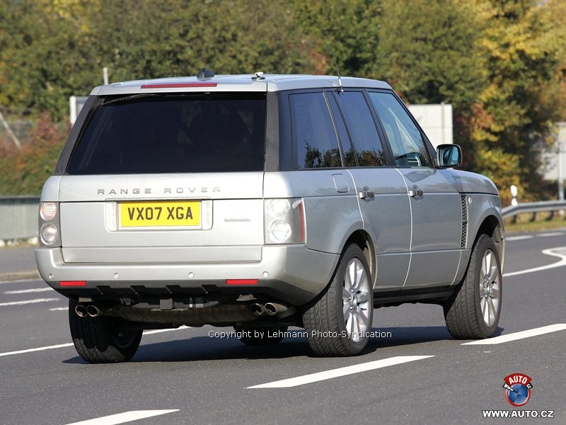 Zdjęcia szpiegowskie: Range Rover R – szybki brytyjski arystokrata