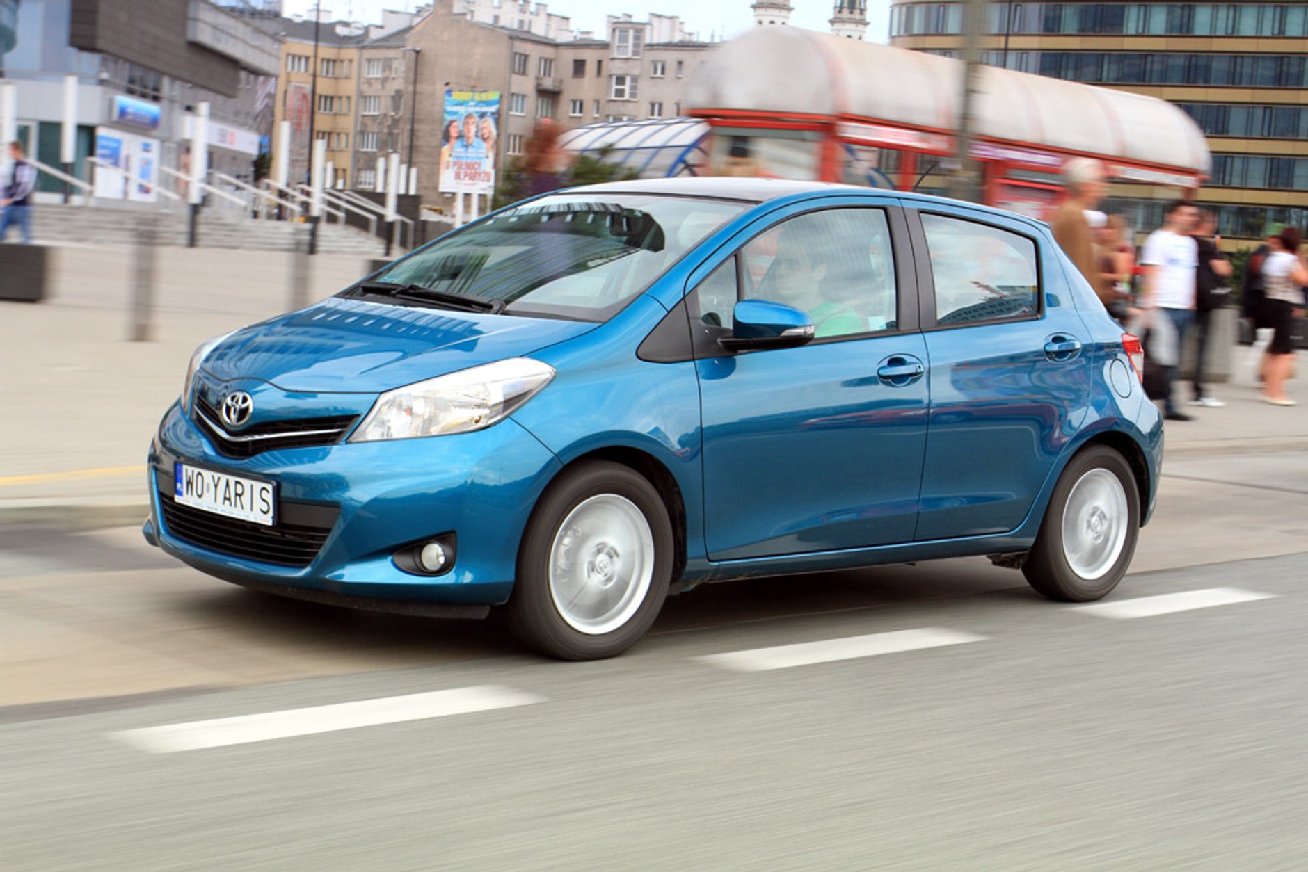 Test nowej Toyoty Yaris, radzimy którą wersję wybrać automat czy manual?