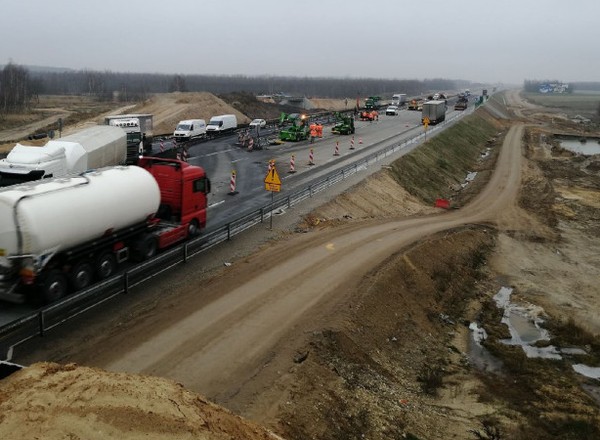 Autostrada A1 - nowe odcinki między Tuszynem a Częstochową jeszcze przed świętami