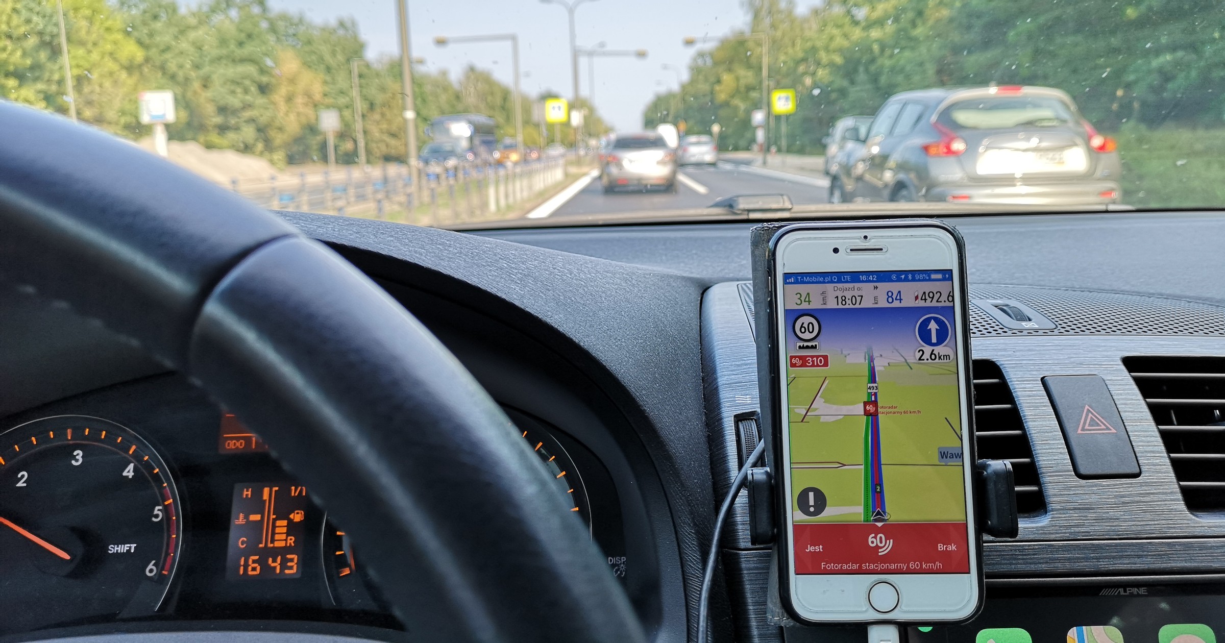 Nawigacja - ostrzeżenie przed fotoradarem