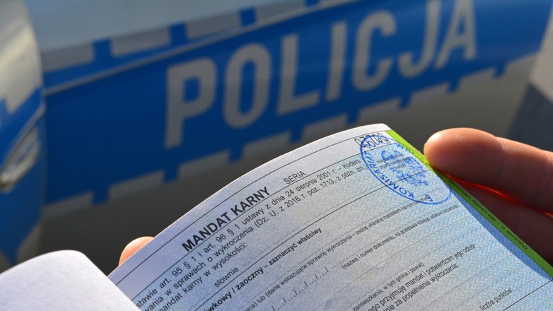 Mandat karny 1 - zdjęcie ilustracyjne