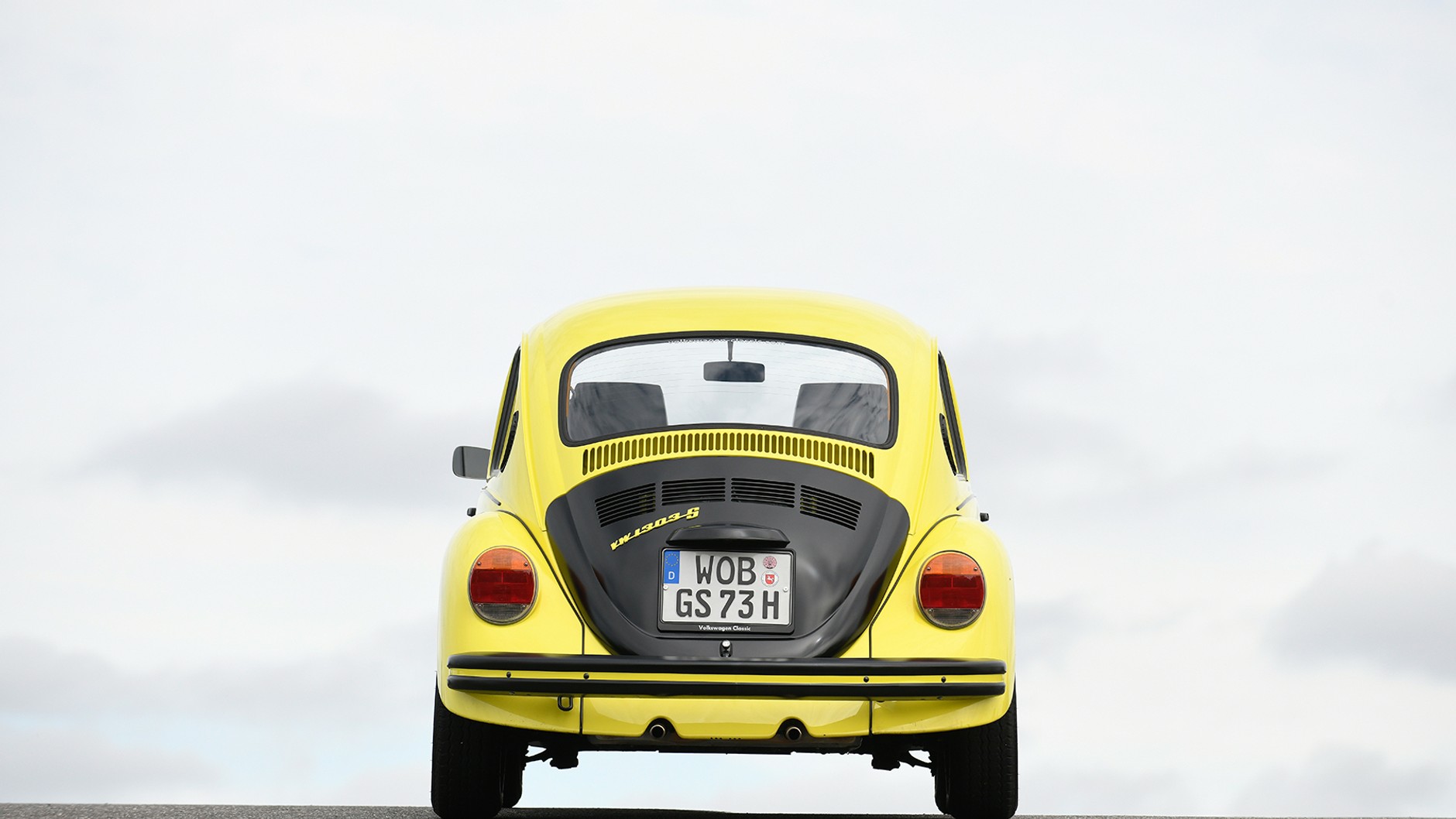 Volkswagen Garbus GSR napędzany był bokserem 1.6 o mocy 50 KM, Volkswagen dopuszczał "wzmocnienie" do 100 KM