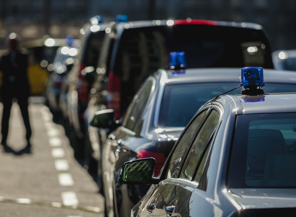 Rząd rusza na drogie zakupy. Na luksusowe auta wyda kilkadziesiąt milionów