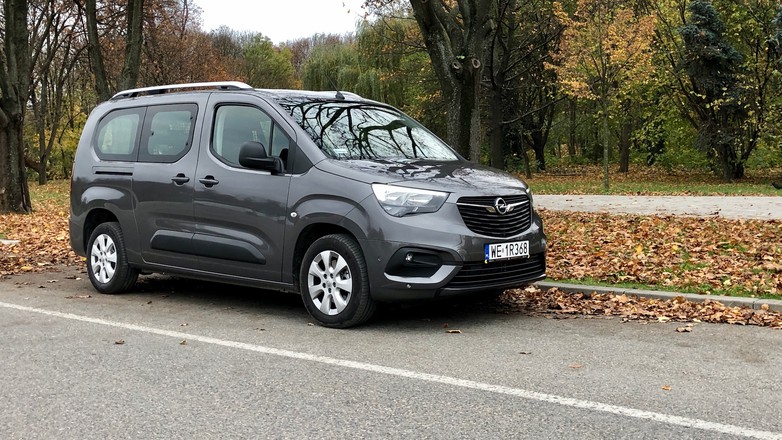 Opel Combo Cargo 1.5 Diesel Załogowy