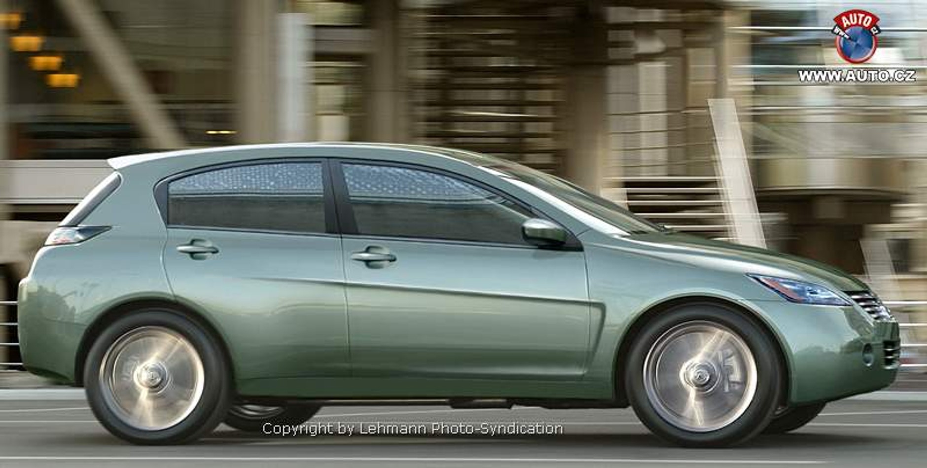 Zdjęcia szpiegowskie: Lexus LF-A i nowy SUV