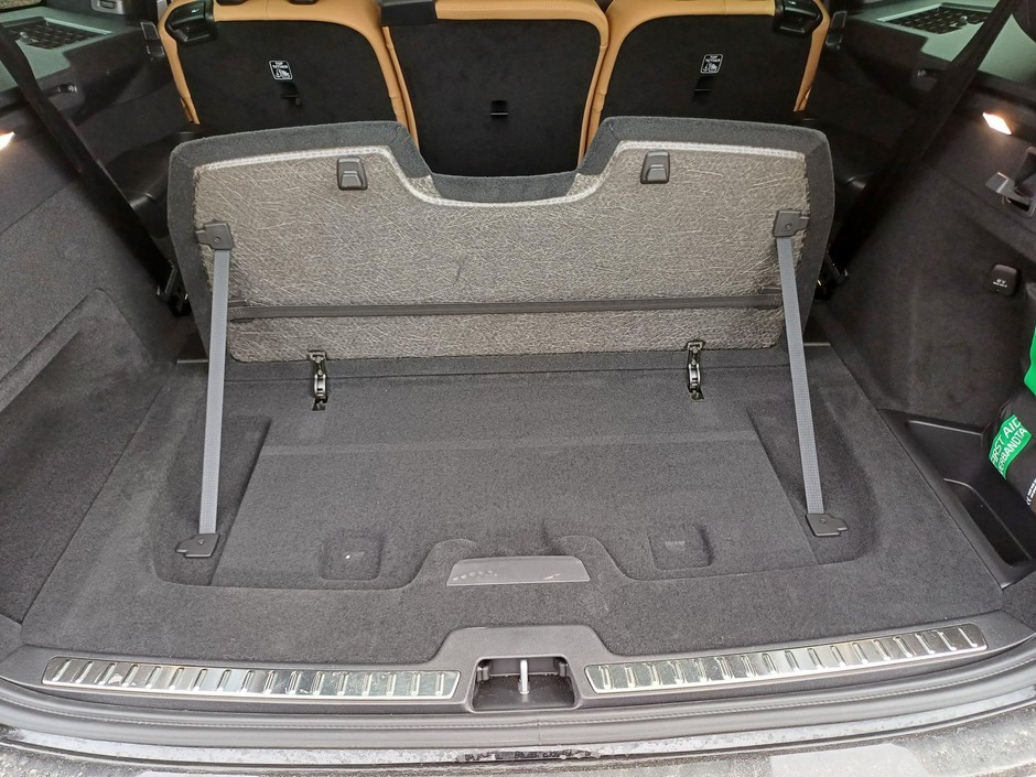 Volvo XC90 B5