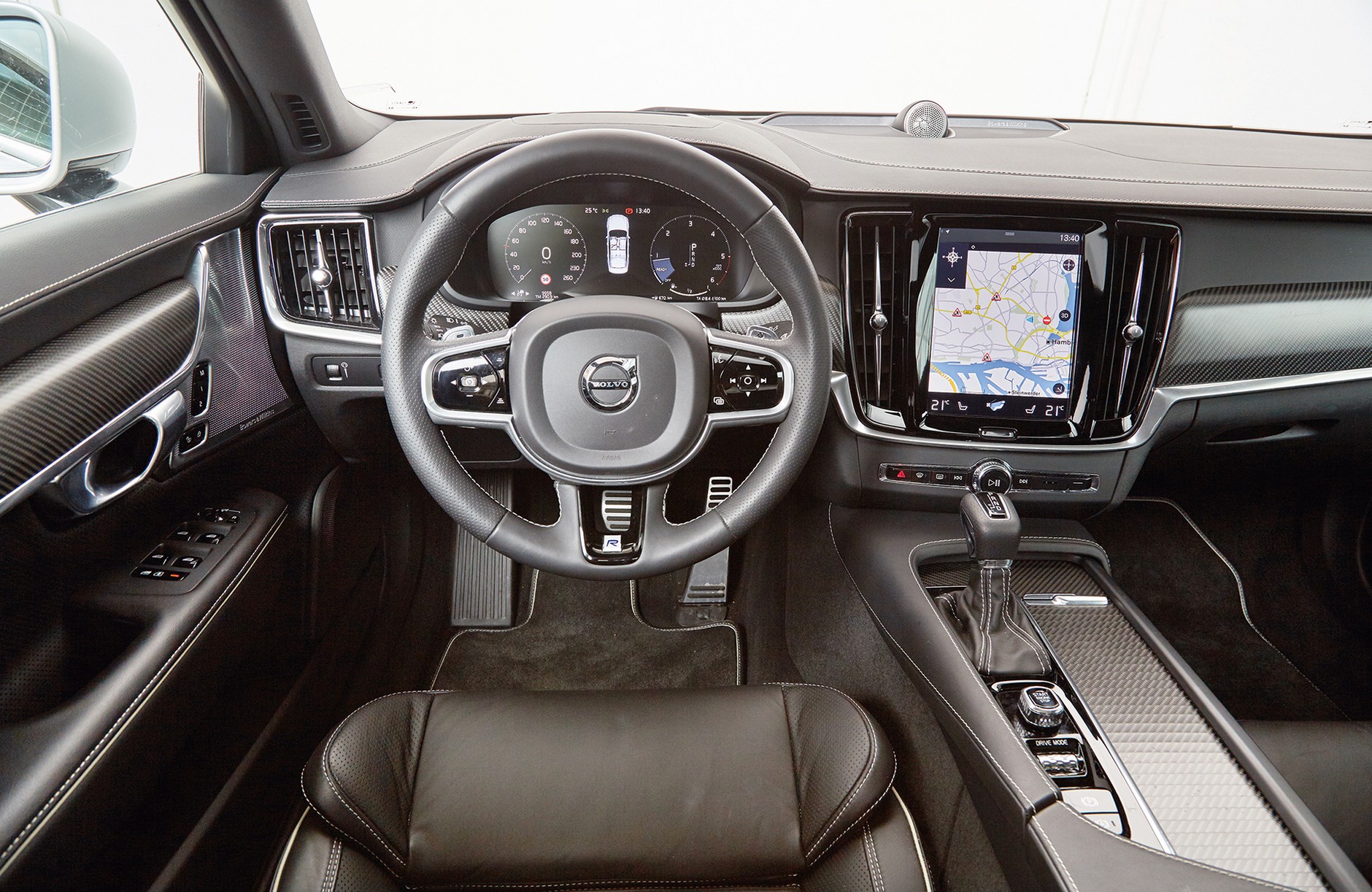 Audi A6 kontra Volvo S90 i BMW serii 5