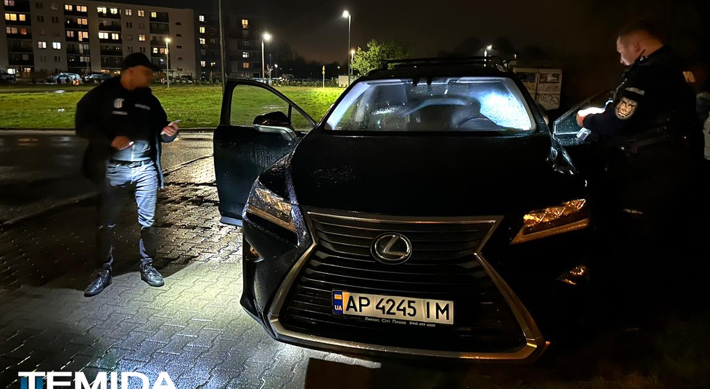 Lexus RX300 z Ukrainy odzyskany przez detektywów i policję