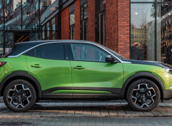 Opel Mokka-e – stylowy „elektryk” z zasięgiem ok. 300 km