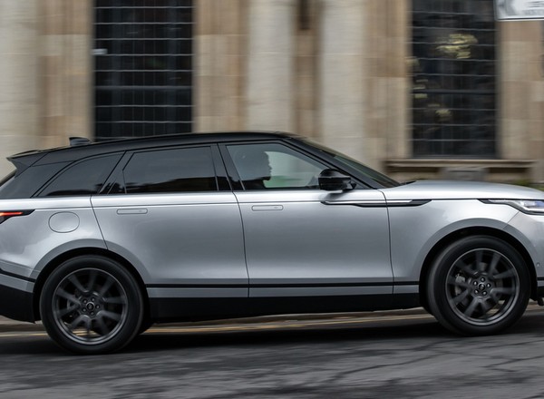 Odrobina luksusu dla Straży Granicznej: Range Rover Velar byłego ministra