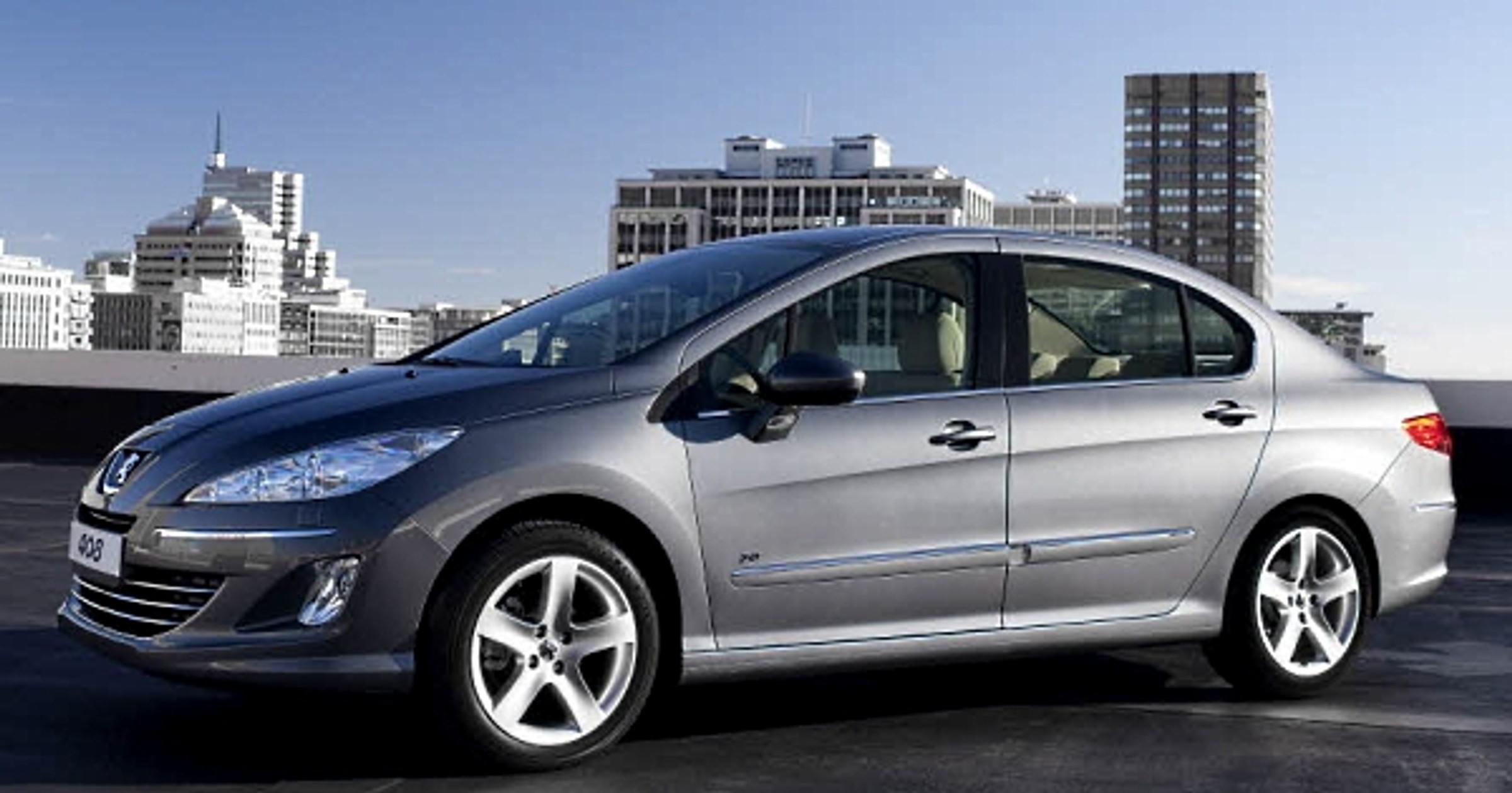 Peugeot 408