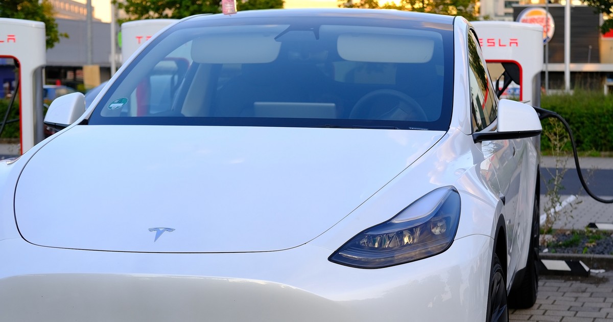 Tesla Model Y - zdj. ilustracyjne