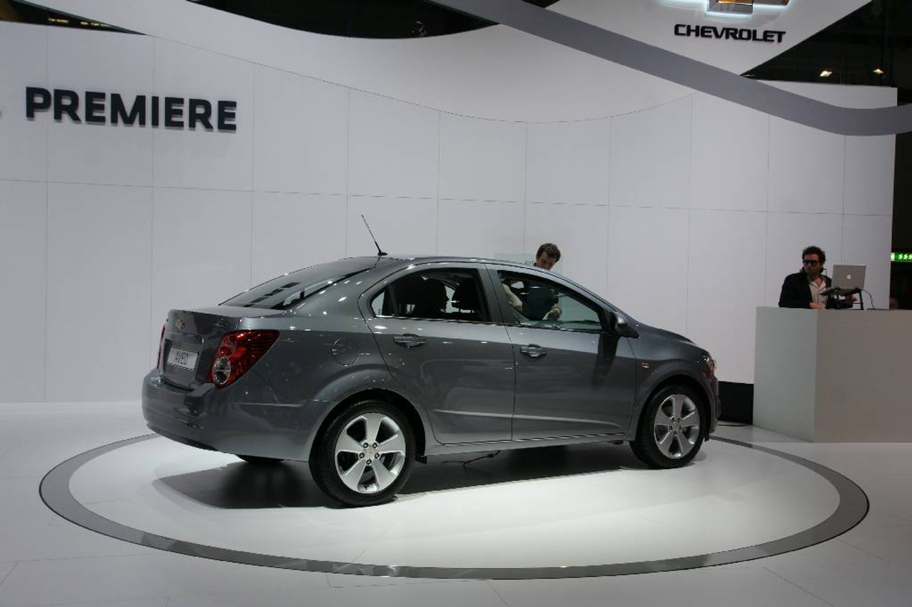 Samochodowe nowości prosto z Genewy (galeria 2.)