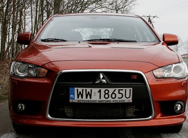 Mitsubishi Lancer Ralliart: prawie jak Evo