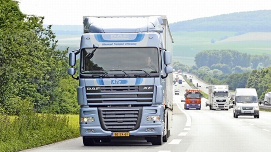 DAF XF 105.460
