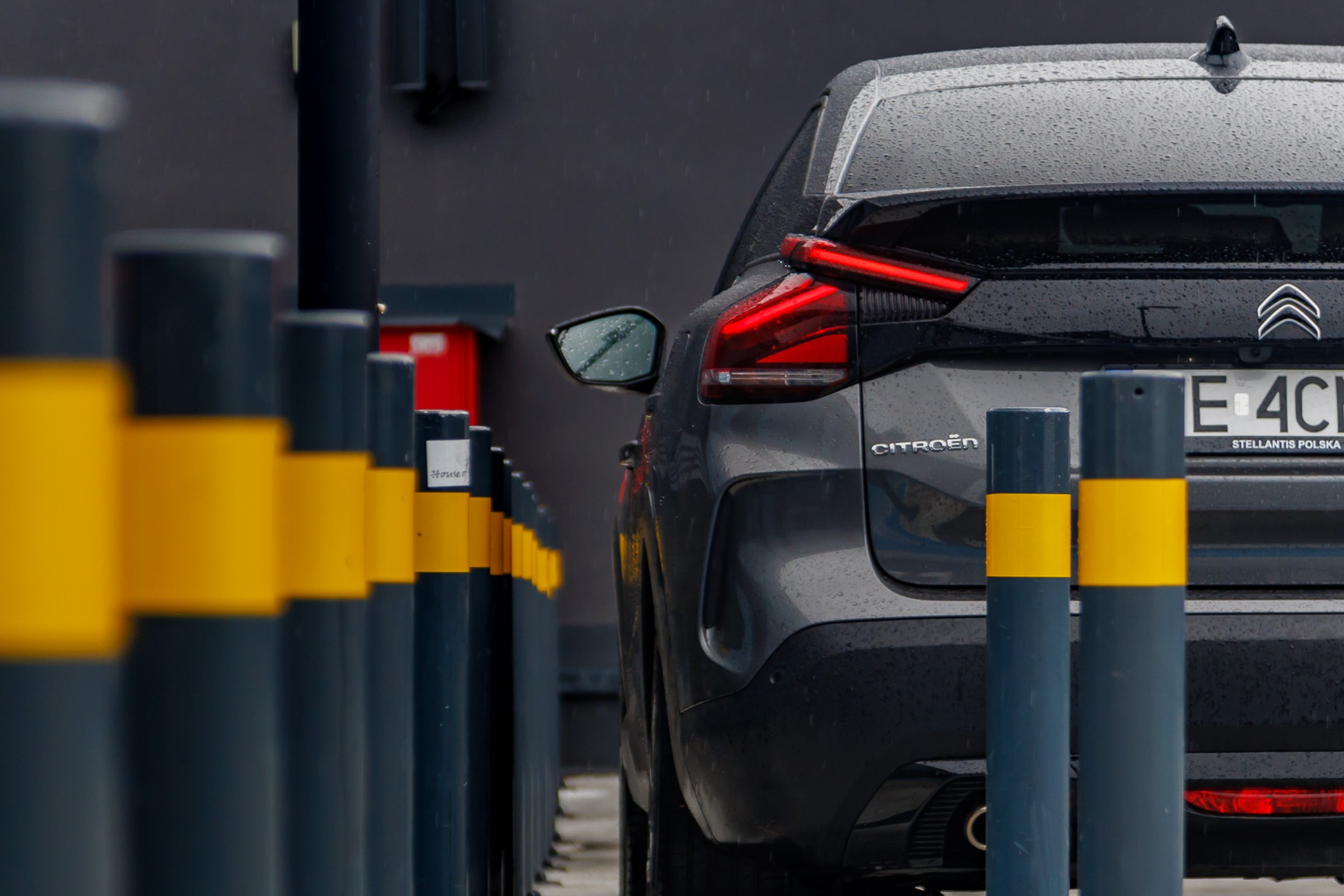 Tych tanich aut używanych nikt nie chce. Właściciele czekają na kupca tygodniami