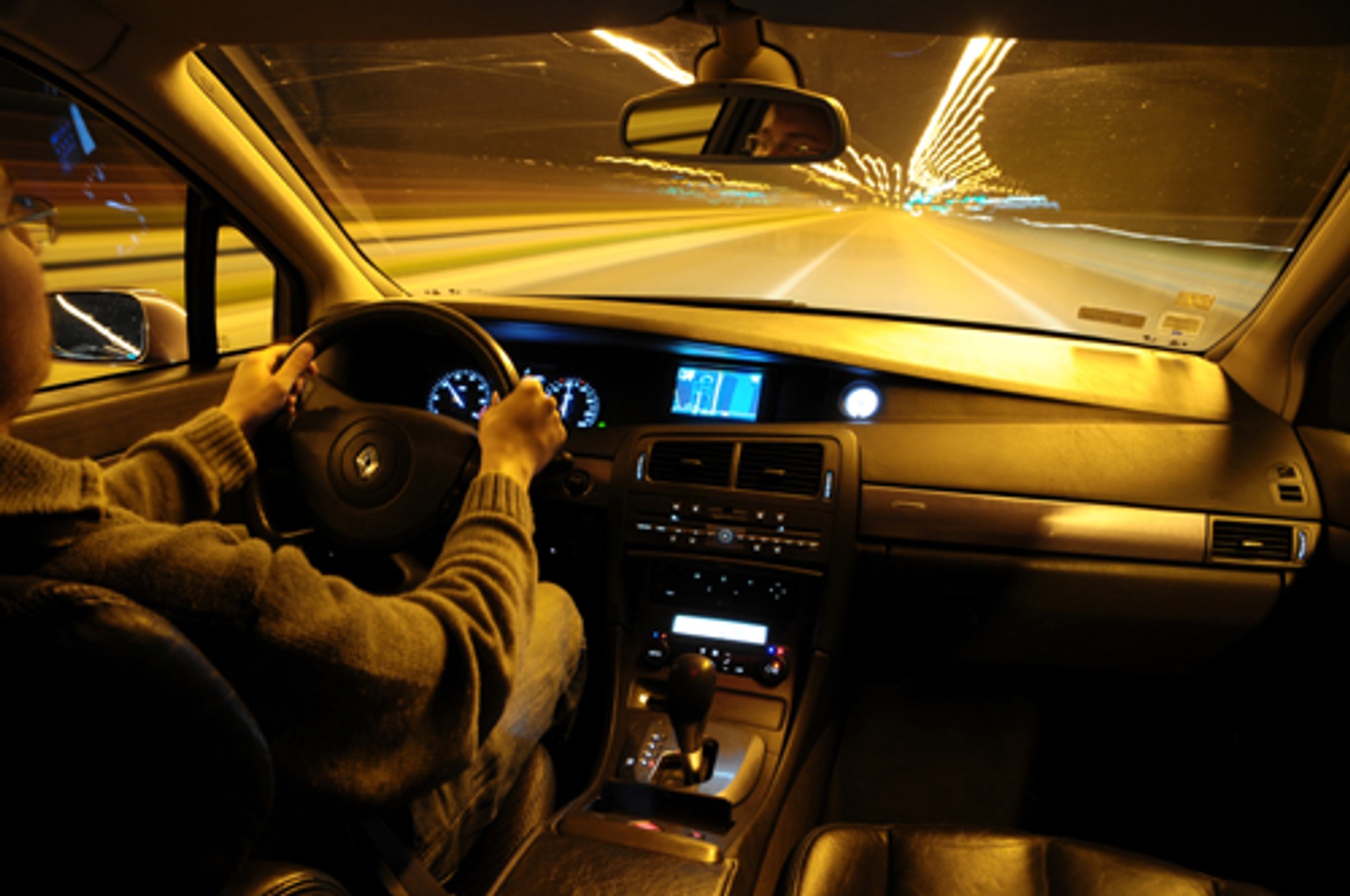 Renault Vel Satis 3.5 V6 - Awangarda w okazy jnej cenie