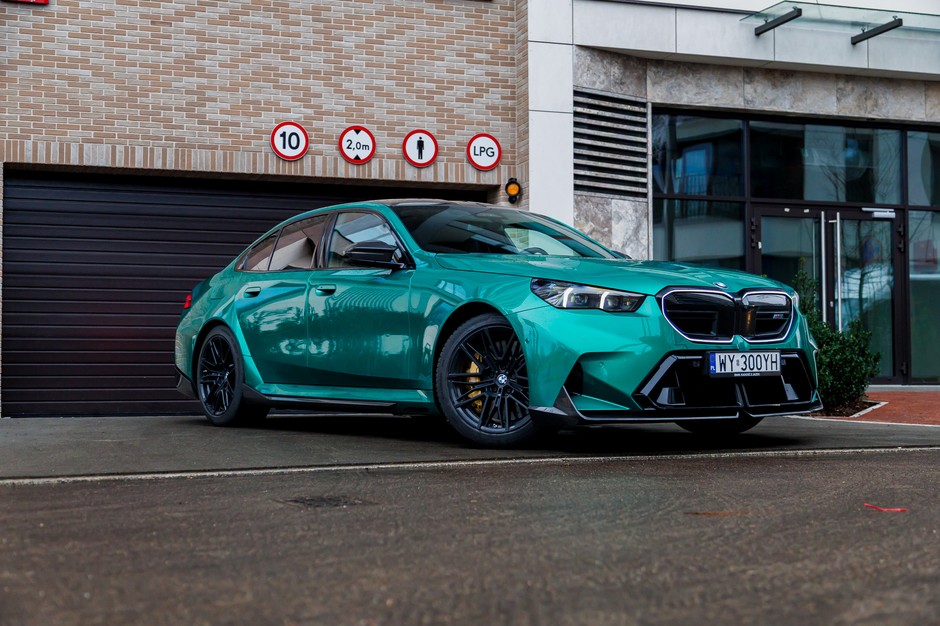 2025 BMW M5 G90