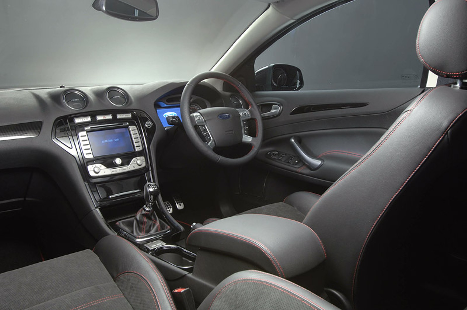 Ford Mondeo Titanium X Sport: nowa wersja topowa