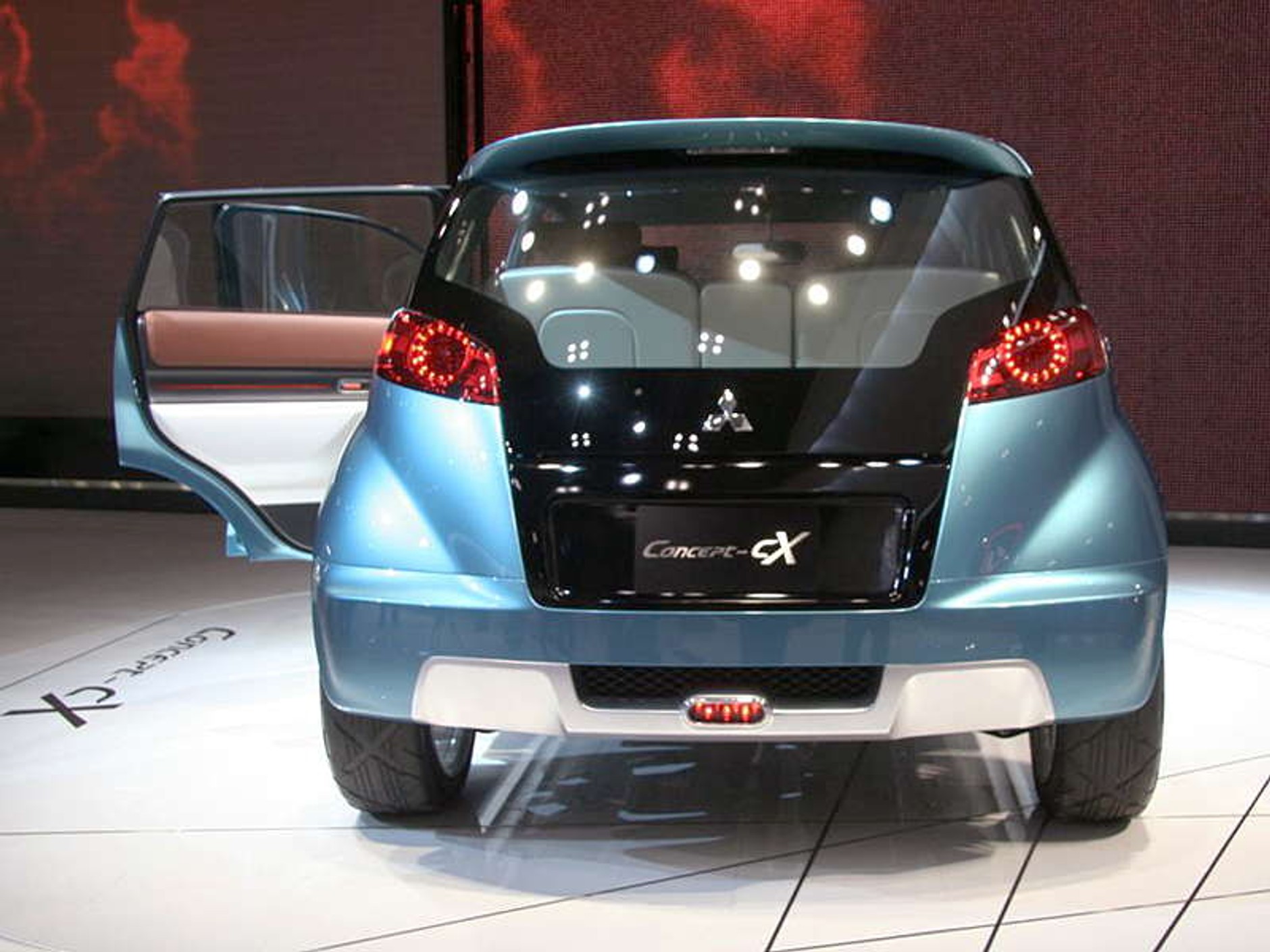 Tokio Motor Show 2007: druga tokijska fotogaleria nowości i prototypów (wideo)