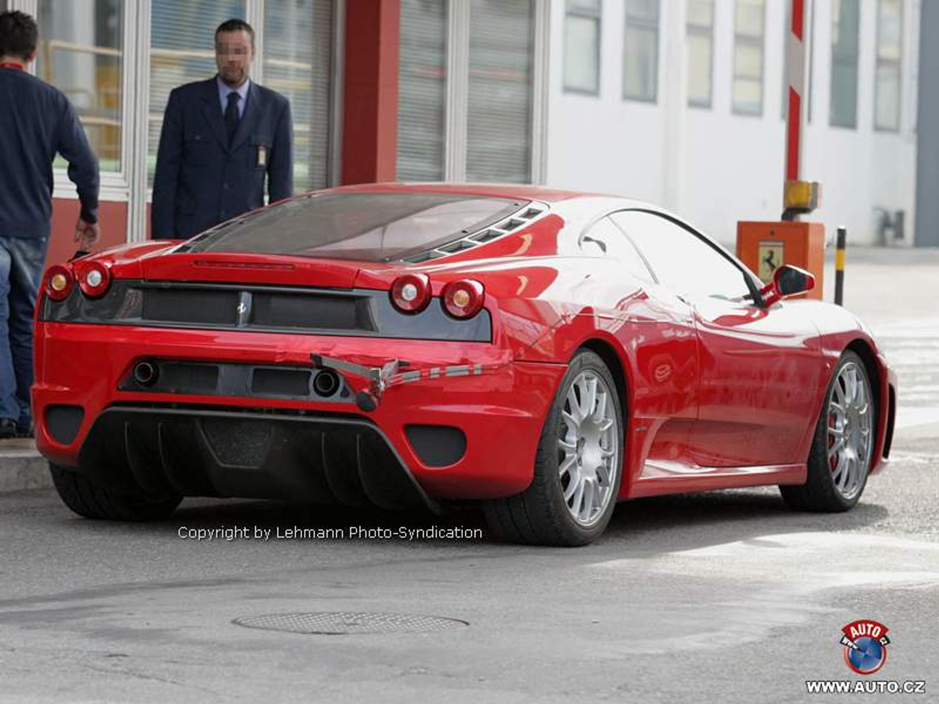 Zdjęcia szpiegowskie: Ferrari F430 Challenge Stradale