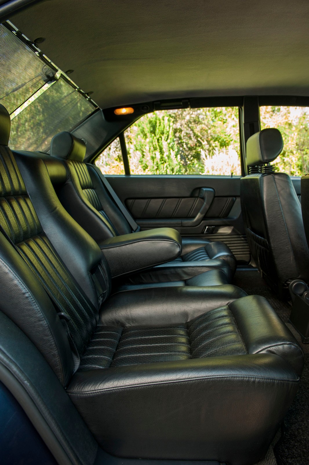 Alfa Romeo 164 Super - klasyk, który zmienił historię