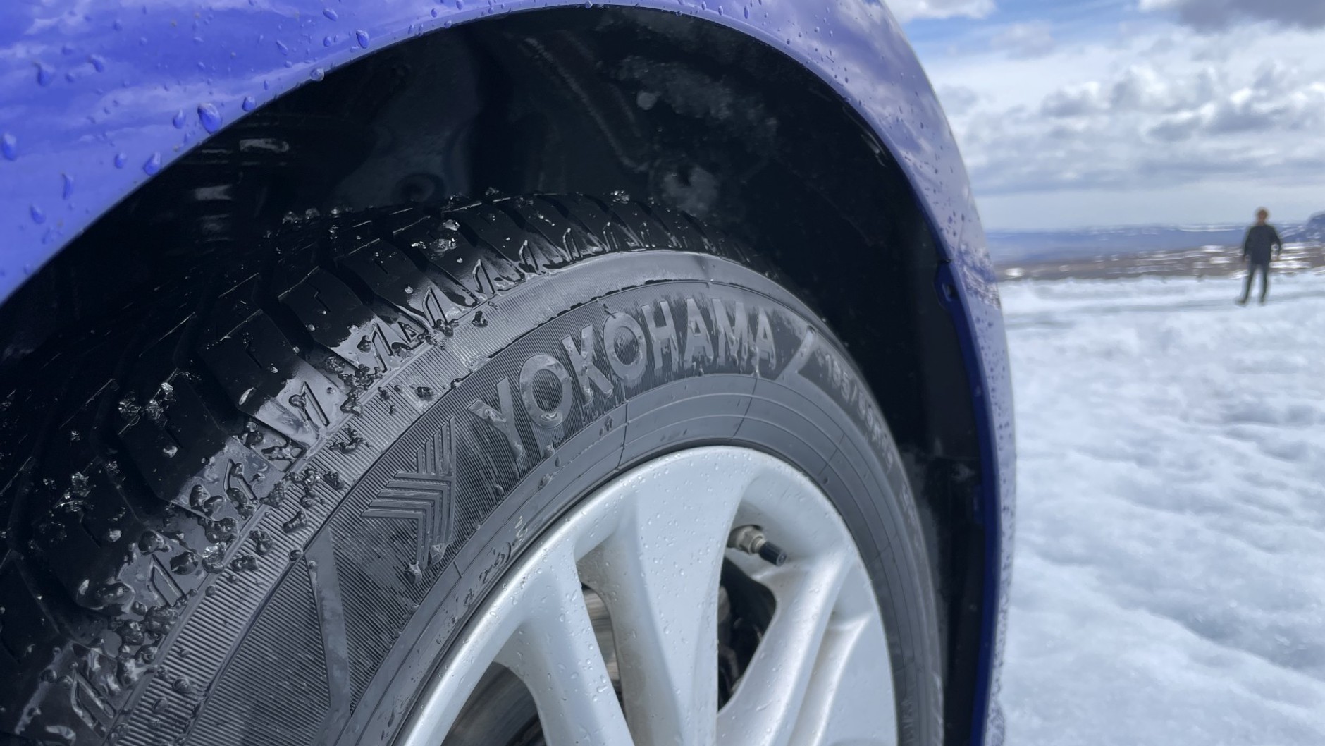 Opony całoroczne Yokohama BluEarth-AllSeason2 na Toyocie Yaris