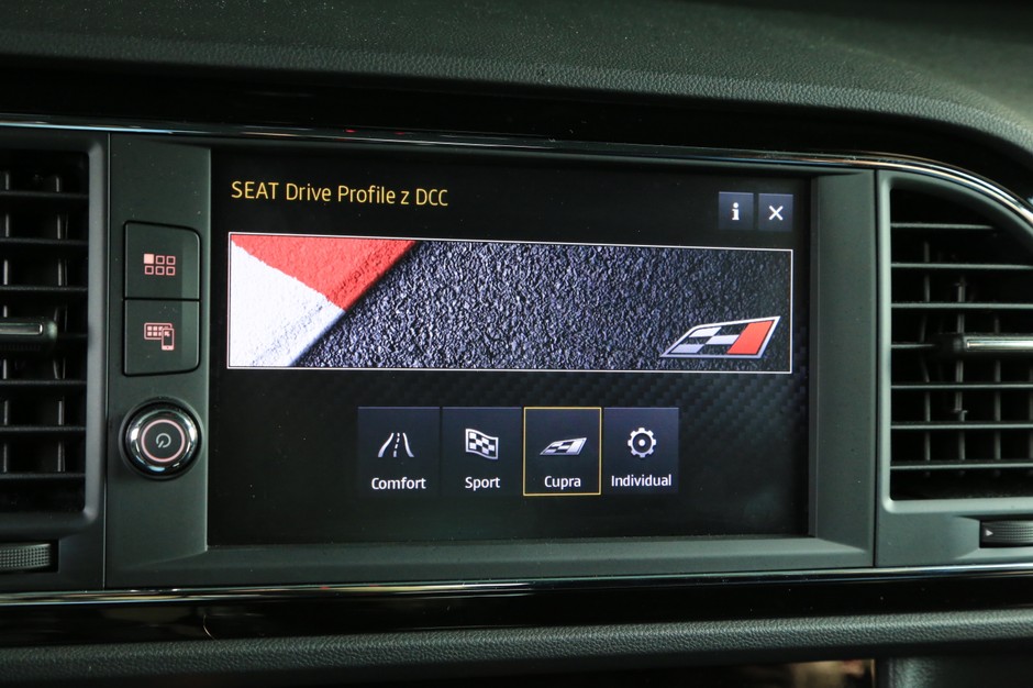 Seat Leon ST Cupra 370 Carbon 2019