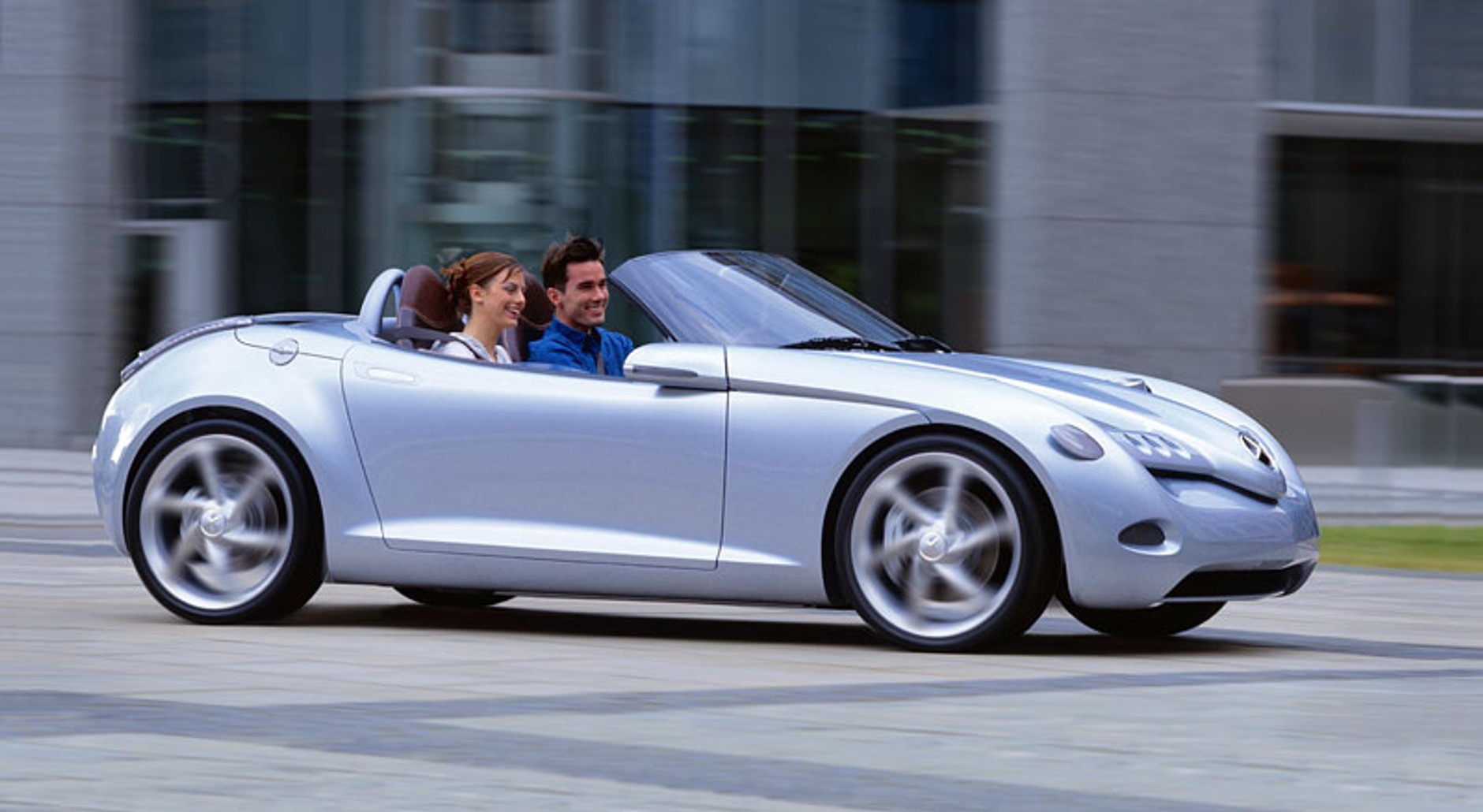 Mercedes-Benz: wznowienie planów dotyczących małego roadstera