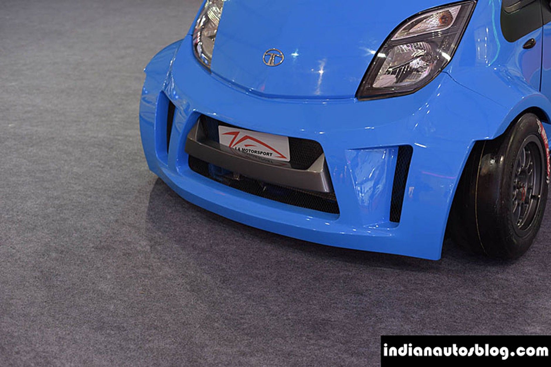 Tata Nano - sportowy potwór z Indii