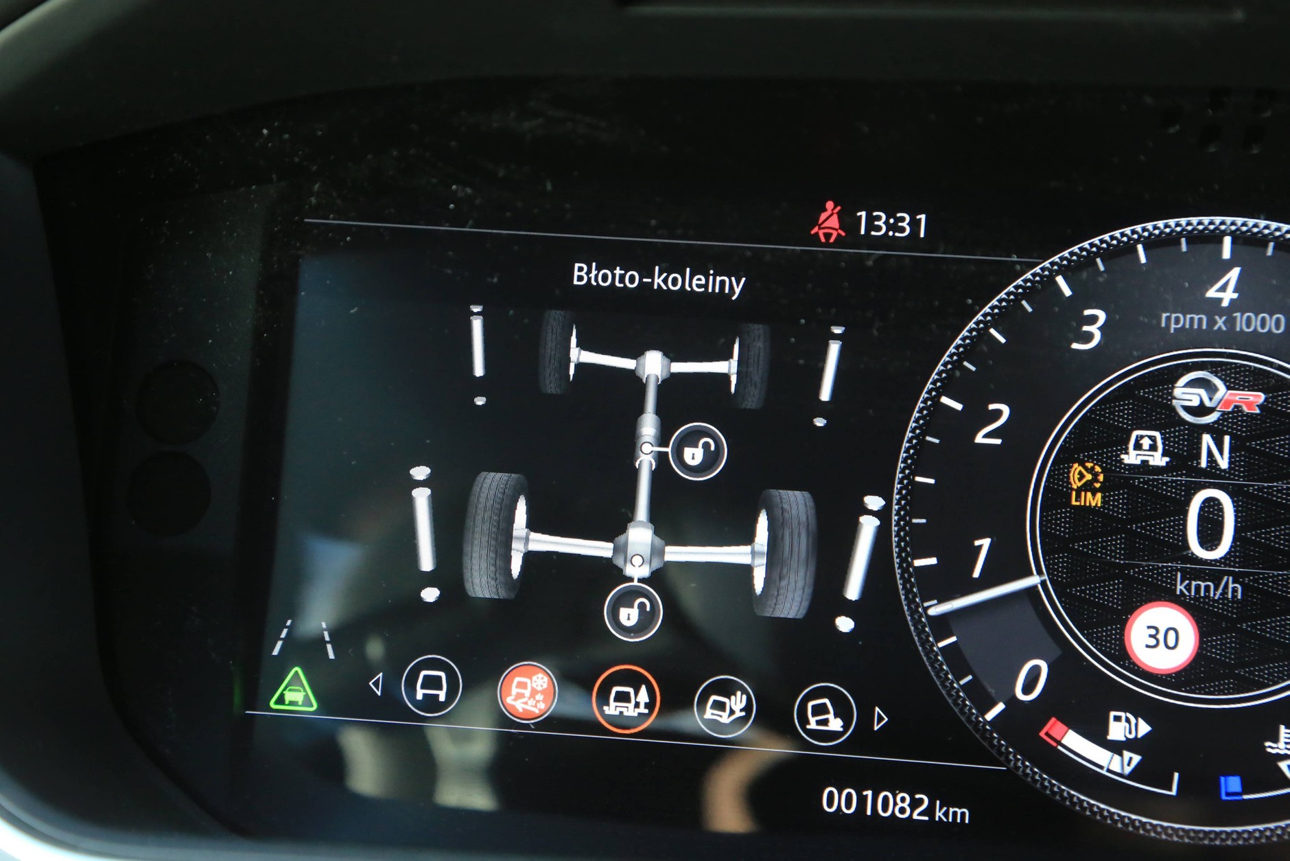 Range Rover Sport SVR – cudownie bezsensowny olbrzym |Test