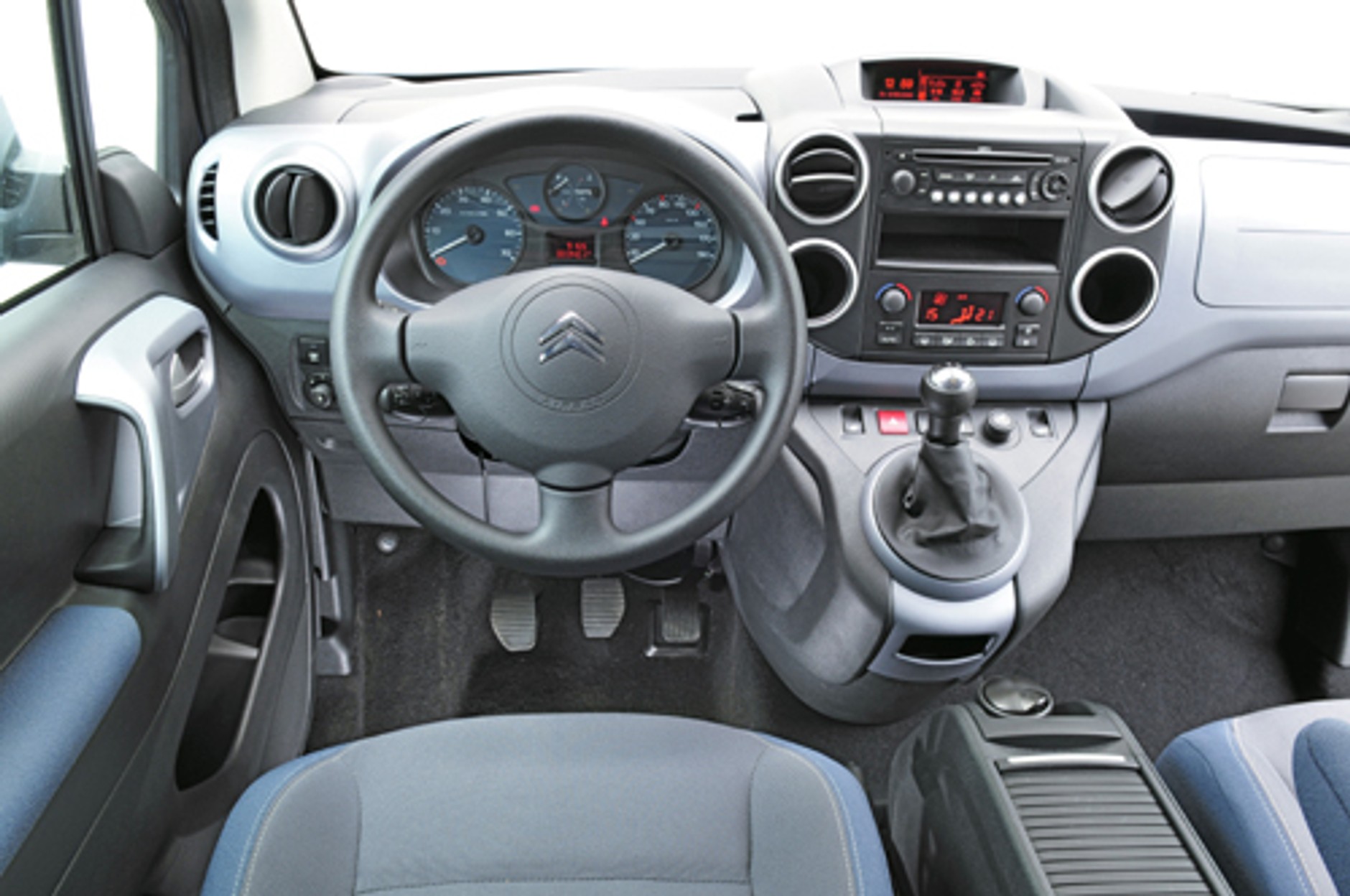 Renault Kangoo, Skoda Roomster i Citroen Berlingo - Którym jechać na wakacje? Test aut wielozadaniowych